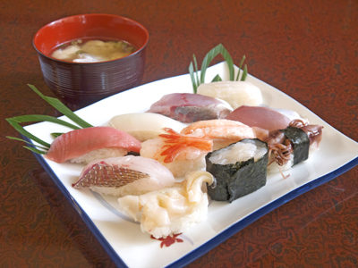 寿司：Mikida Sushi