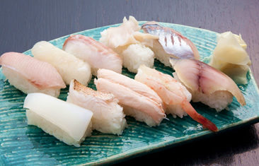 夢八