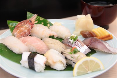 寿司:Hinodezushi